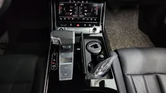 2023 Audi A8 50 TDI Quattro Premium, чёрный — фото 9