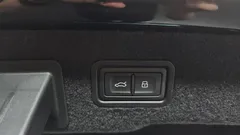 2023 Audi A8 50 TDI Quattro Premium, чёрный — фото 16