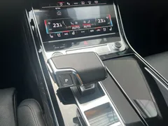 2023 Audi A8 55 TFSI Quattro Premium LWB, чёрный — фото 9