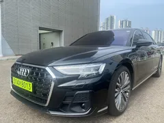 2023 Audi A8 55 TFSI Quattro Premium LWB, чёрный — фото 11