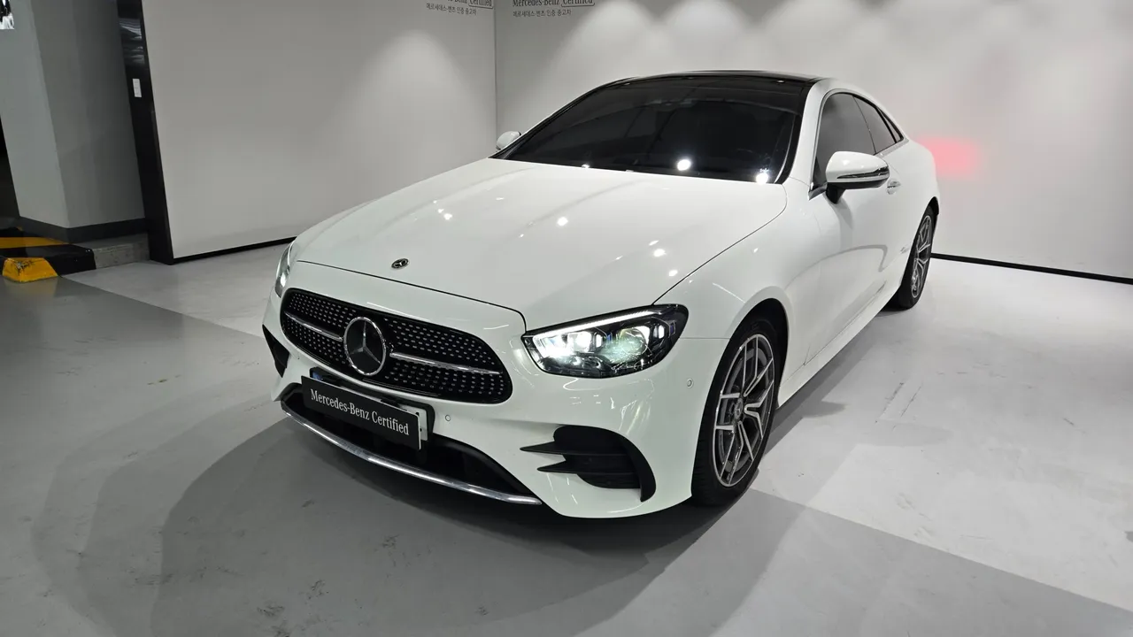 2022 Mercedes-Benz E-Class E300d 4MATIC Coupe