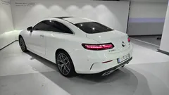 2022 Mercedes-Benz E-Class E300d 4MATIC Coupe — фото 3