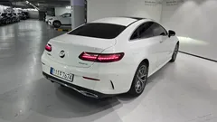 2022 Mercedes-Benz E-Class E300d 4MATIC Coupe — фото 4