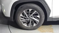 2021 Hyundai Tucson Inspiration 2WD, белый — фото 5