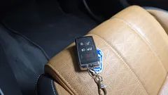 2023 Land Rover Range Rover Velar 3.0 P400 R-Dynamic HSE — фото 16