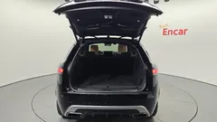 2023 Land Rover Range Rover Velar 3.0 P400 R-Dynamic HSE — фото 20