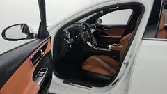 2023 Mercedes-Benz C-Class C300 4MATIC Avantgarde, белый — фото 10