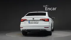 2021 Volkswagen Jetta 1.4 TSI Prestige, белый — фото 4