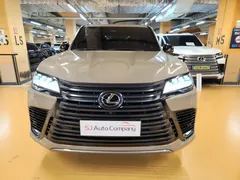 2025 Lexus LX 700h Overtrail — фото 1