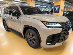 2025 Lexus LX 700h Overtrail — фото 4