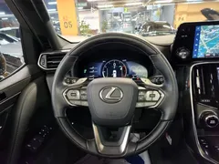 2025 Lexus LX 700h Overtrail — фото 9