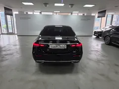 2023 Mercedes-Benz E-Class E250 Exclusive — фото 4