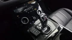 2022 Land Rover Range Rover Evoque P250 R-Dynamic SE — фото 9