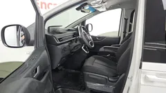 2023 Hyundai Staria Cargo 5-Seater — фото 10
