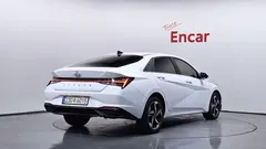 2022 Hyundai AVANTE 1.6, белый — фото 2