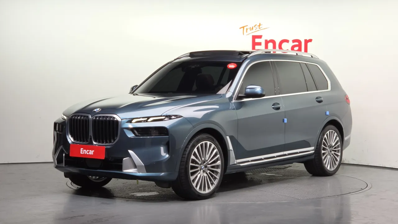 2023 BMW X7 xDrive 40i Design Pure Excellence 7-Seater