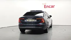 2023 Volvo S60 B5 Ultimate Bright — фото 4