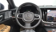2023 Volvo S60 B5 Ultimate Bright — фото 17