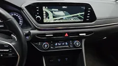 2022 Hyundai Sonata 2.0, синий — фото 13