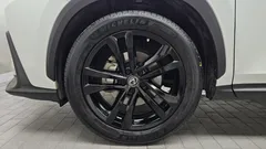 2022 Lexus NX Premium, белый — фото 5