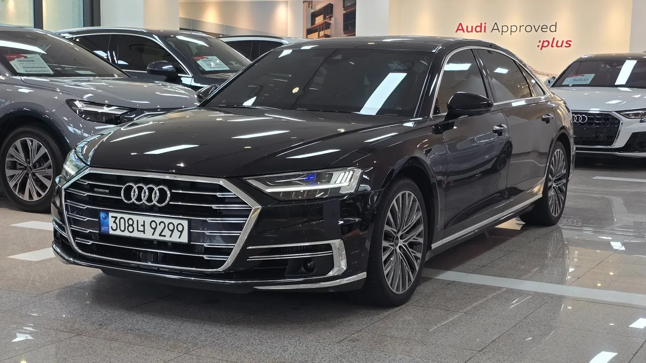2021 Audi A8 60 TFSI Quattro LWB