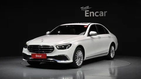 2022 Mercedes-Benz E-Class E220d 4MATIC Exclusive