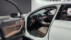 2022 Mercedes-Benz E-Class E220d 4MATIC Exclusive — фото 10