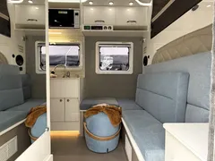 2022 Hyundai Staria 2WD Camping Car — фото 15