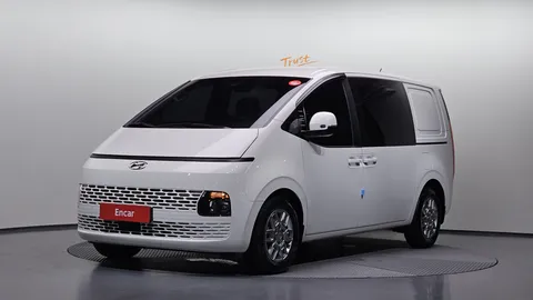 2022 Hyundai Staria Cargo 5-Seater