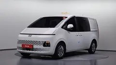 2022 Hyundai Staria Cargo 5-Seater — фото 1