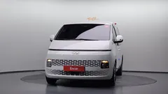 2022 Hyundai Staria Cargo 5-Seater — фото 3