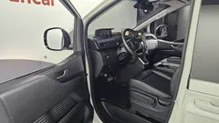 2022 Hyundai Staria Cargo 5-Seater — фото 10