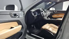 2022 Volvo XC60 B5 Inscription, белый — фото 10