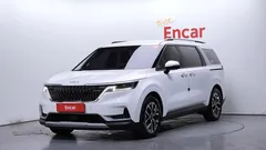 2023 Kia Carnival Diesel 9-Seater Prestige — фото 1