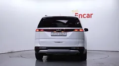 2023 Kia Carnival Diesel 9-Seater Prestige — фото 4