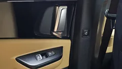 2023 Kia Carnival Diesel 9-Seater Prestige — фото 19
