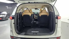 2023 Kia Carnival Diesel 9-Seater Prestige — фото 20