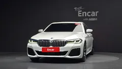 2023 BMW 5-Series 530i M Sport Package, белый — фото 3