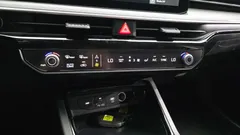 2024 Kia K5 Prestige, серый — фото 18