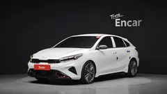 2022 Kia K3 1.6 Turbo GT 5Door — фото 1