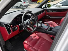 2021 Porsche Cayenne 3.0, белый — фото 7