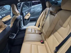 2023 Volvo V60 B5 Ultimate AWD, белый — фото 15