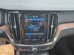 2023 Volvo V60 B5 Ultimate AWD, белый — фото 20
