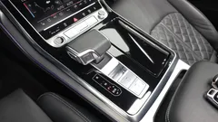 2023 Audi Q8 50 TDI Quattro Premium, чёрный — фото 9