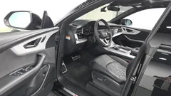 2023 Audi Q8 50 TDI Quattro Premium, чёрный — фото 10
