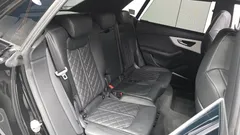 2023 Audi Q8 50 TDI Quattro Premium, чёрный — фото 11