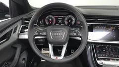 2023 Audi Q8 50 TDI Quattro Premium, чёрный — фото 13