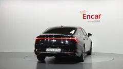 2023 Kia K8 Signature — фото 4