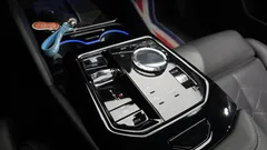 2024 BMW 5-Series 530i xDrive — фото 9