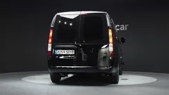 2022 Hyundai Staria Cargo 5-Seater — фото 4